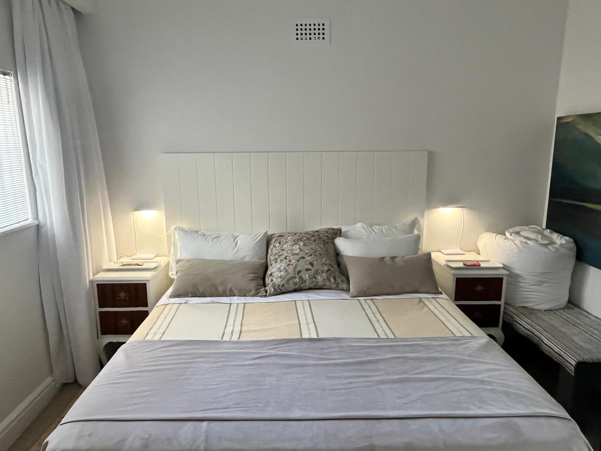 Somerset West Garden Apartments 2 ภายนอก รูปภาพ